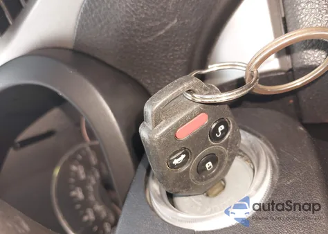 2011 Subaru Legacy 2.5I Premium из США, поврежденный, VIN 4S3BMBH6XB3222791